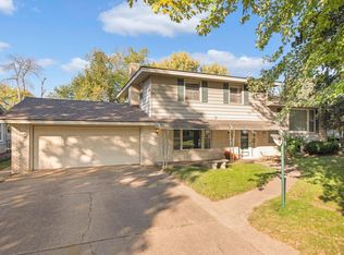 1115 Lincoln Ter, Minneapolis, MN 55421
