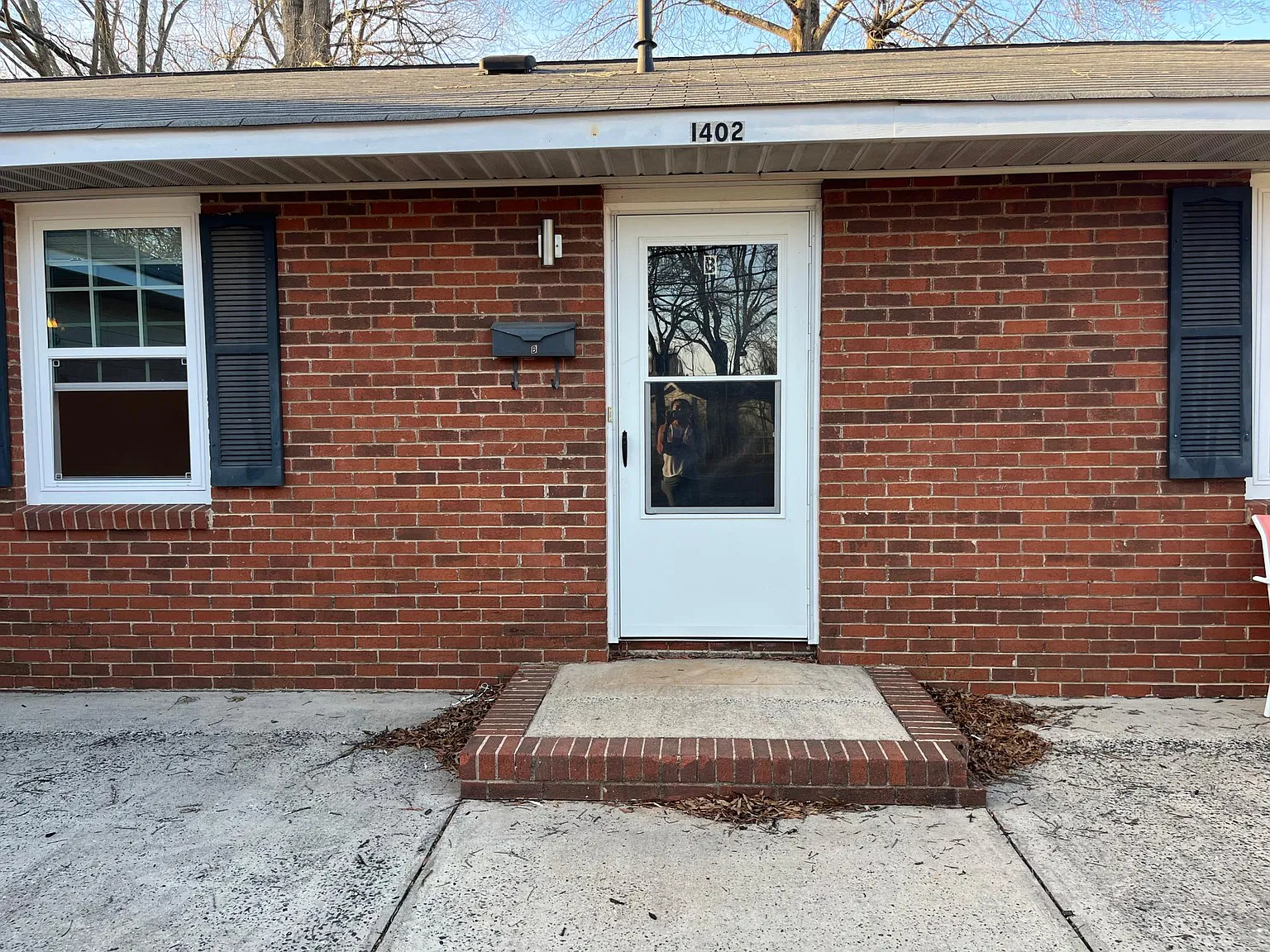 1402B W 5th Ave — Photo 2