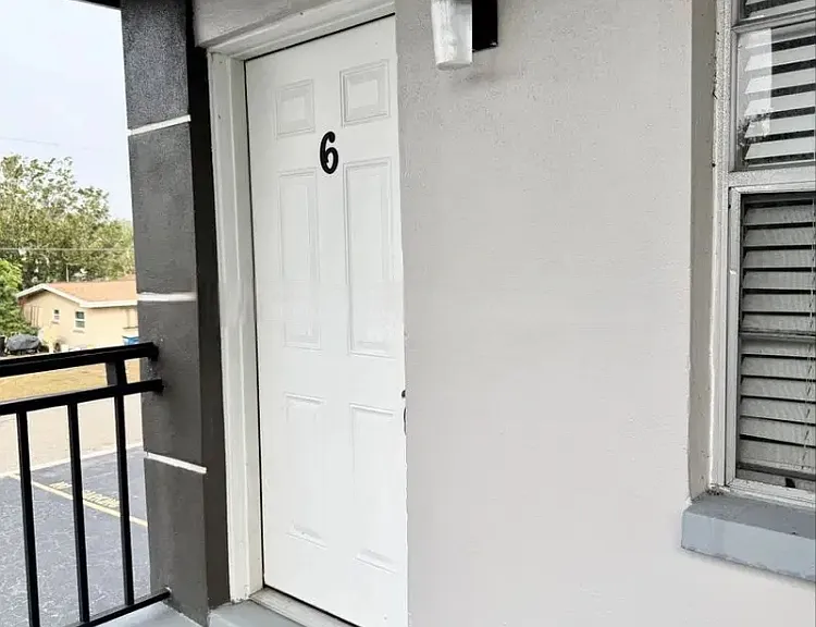 309 S Arcturas Ave #6 — Photo 5