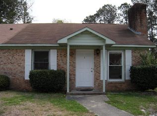 122 Windsor Ct, Jacksonville, NC 28546