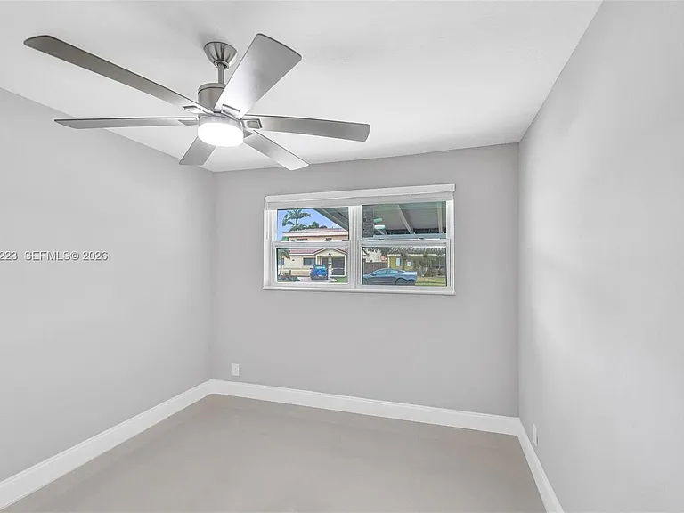 1423 Garfield St — Photo 14