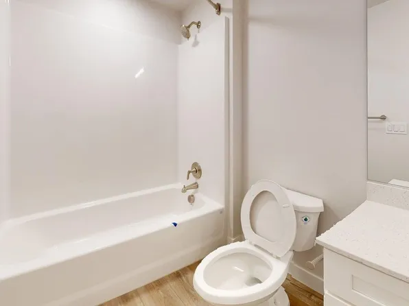 2 Bedroom - 010 Plan, Liberty Commons