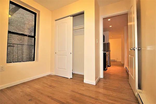 Rented by Bruma Realty LLC | media 9