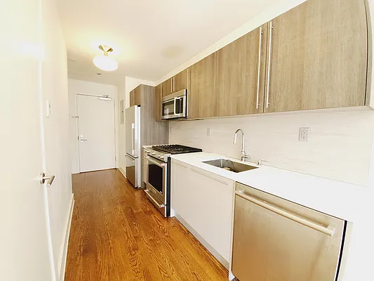 Rented by Ideal Properties Group | media 3