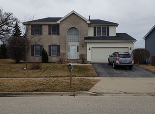 2804 Weld Rd, Elgin, IL 60124