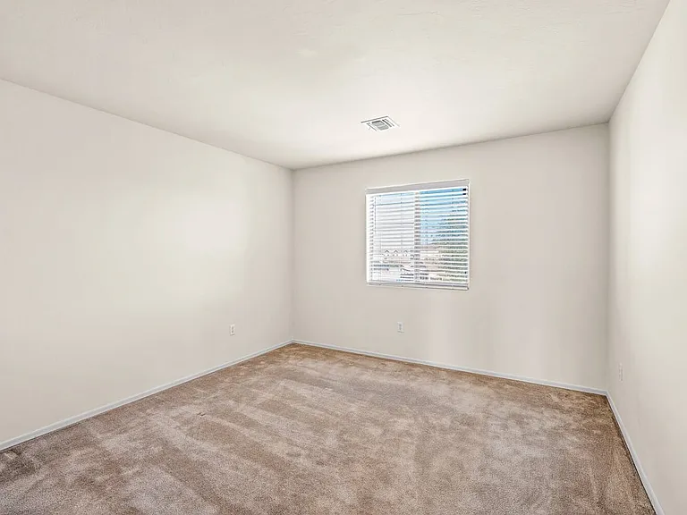 8254 W Kerr St — Photo 21