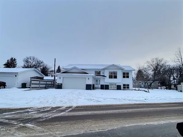5209 N 57th Ave, Ponoka, AB T4J 1G6
