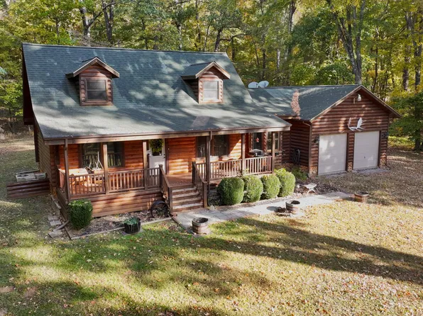 120 Holiday Way, Cadiz, KY 42211