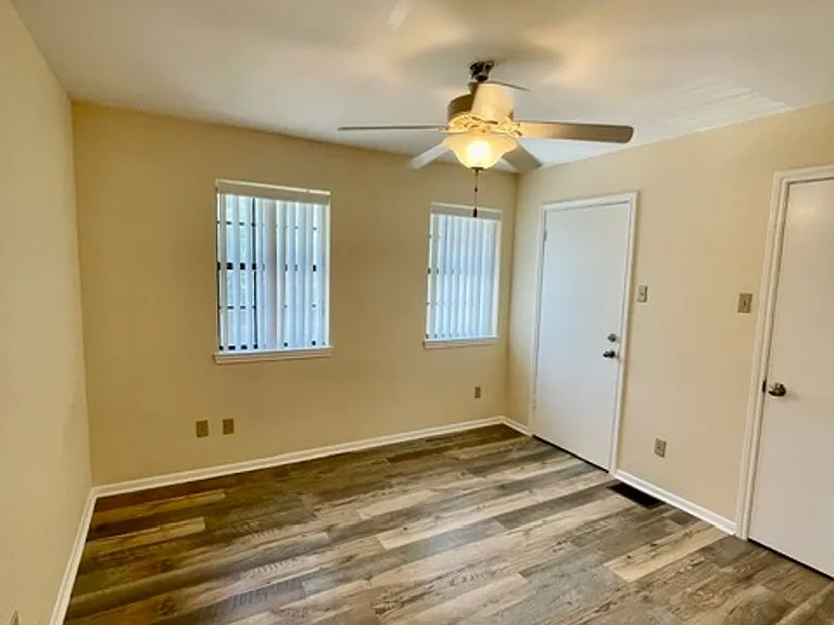 1915 S 10th St #110 — Photo 5