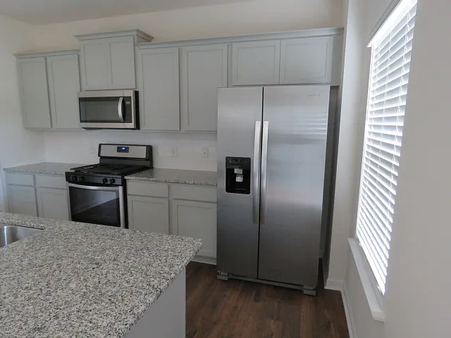 900 Mill Creek Dr — Photo 9