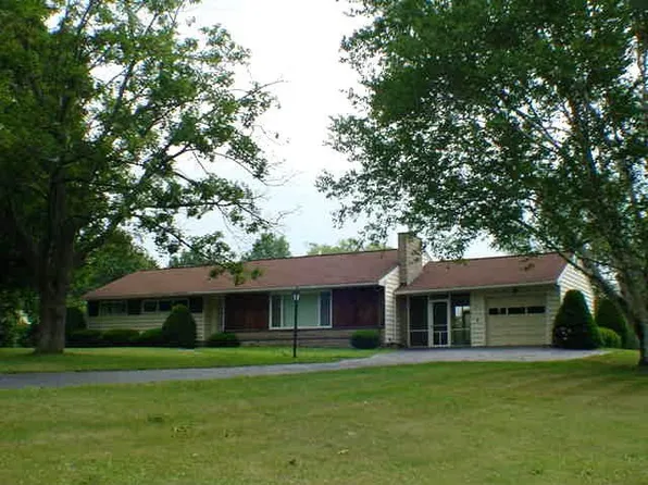 114 Sunset Dr, Horseheads, NY 14845