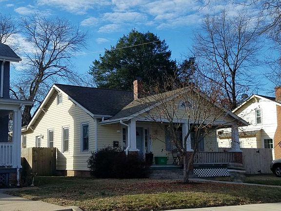 2nd image of 1813 Elmsmere Ave
