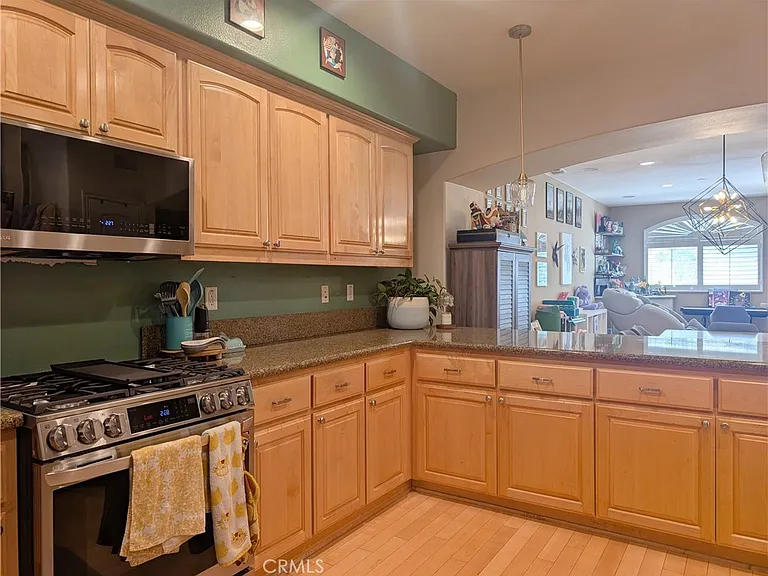328 E Imperial Ave #6 — Photo 8