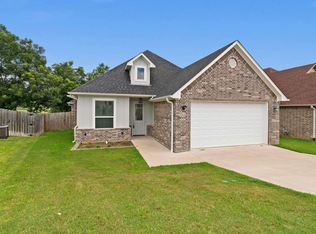 1560 Nate Cir, Bullard, TX 75757