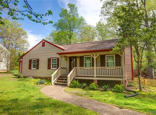 12621 Thoreau Dr, Chesterfield, VA 23832