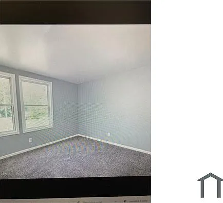 1015 S Hancock St — Photo 5