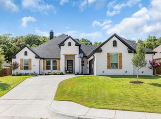 1233 Valley Ridge Dr, Weatherford, TX 76087