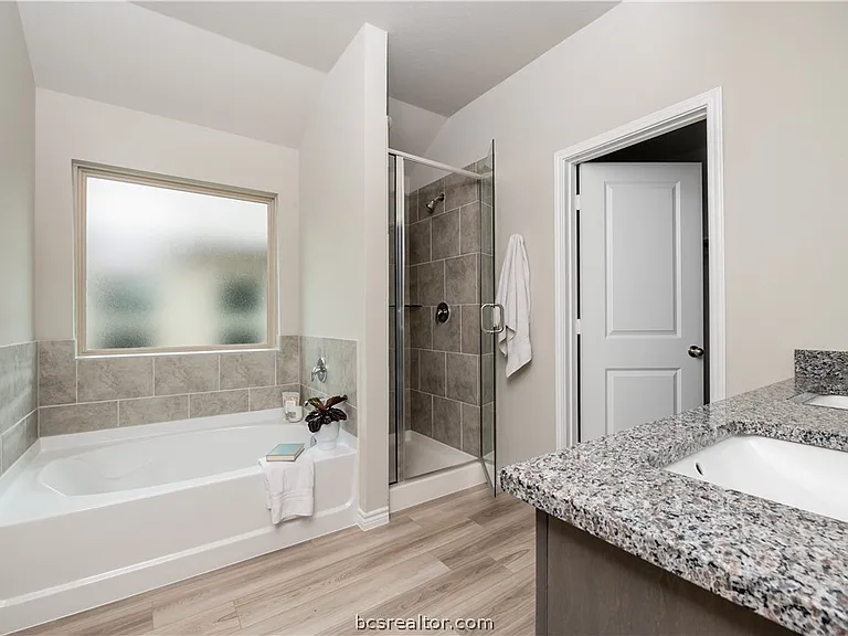 2159 Chief St — Photo 17