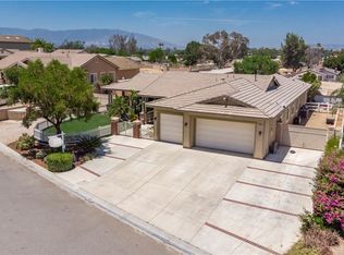 2858 Walking Horse Ranch Dr, Norco, CA 92860