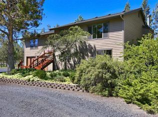 18771 Pinehurst Rd, Bend, OR 97703