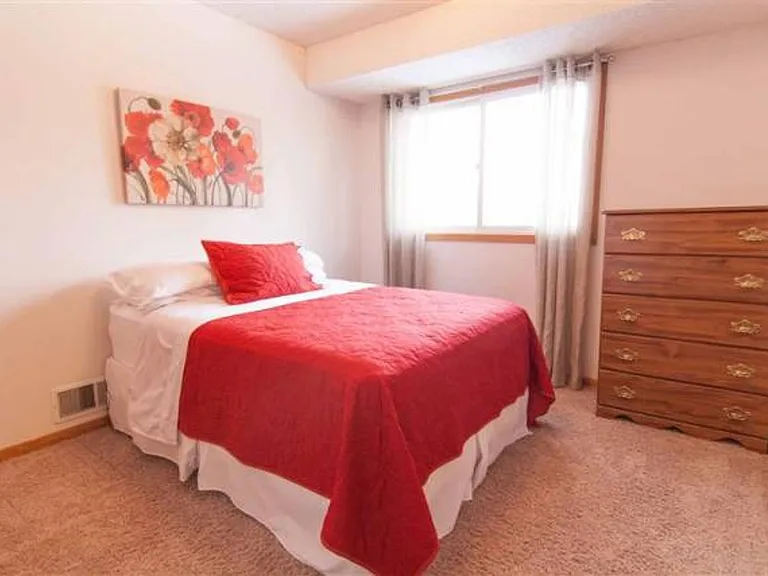 10435 Decatur Cir — Photo 11
