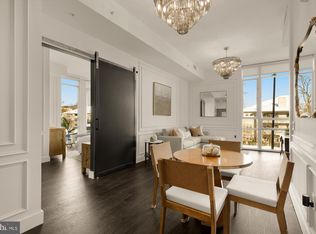 12025 New Dominion Pkwy APT 124, Reston, VA 20190