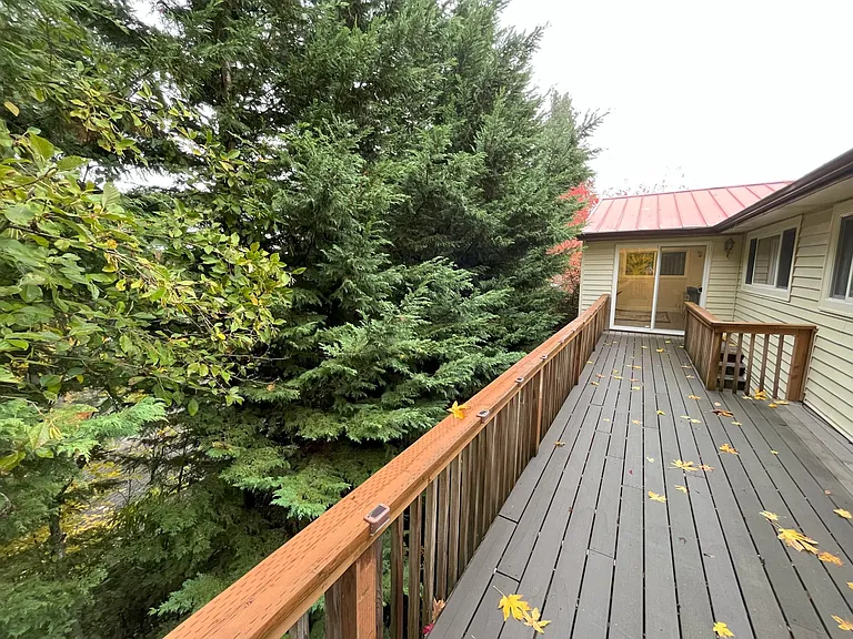 3131 SW Sherwood Pl — Photo 6
