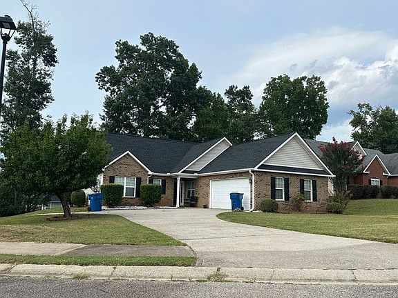 3rd image of 435 Camella Cir