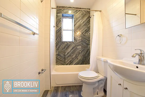 Rented by null | media 15