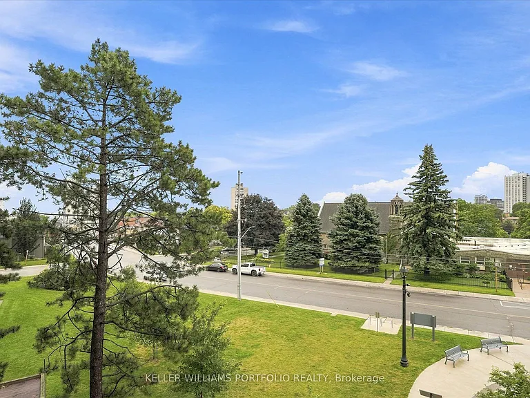 21 Park St E #506 — Photo 29