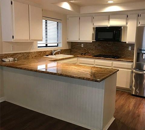 3rd image of 2337 Palos Verdes Dr W