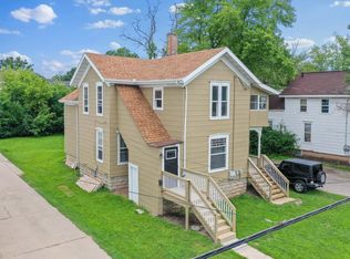 1140 High Ave, Oshkosh, WI 54901