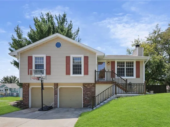 501 Sharon Dr, Liberty, MO 64068