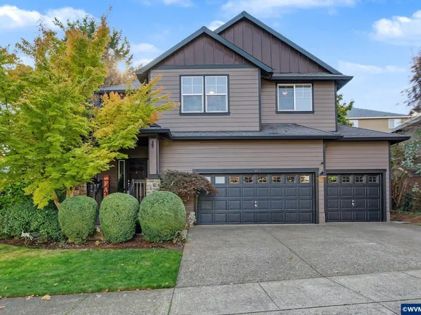 423 Stellers Eagle St NW, Salem, OR 97304
