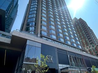 155 Yorkville Ave #719, Toronto, ON M5R 0B4