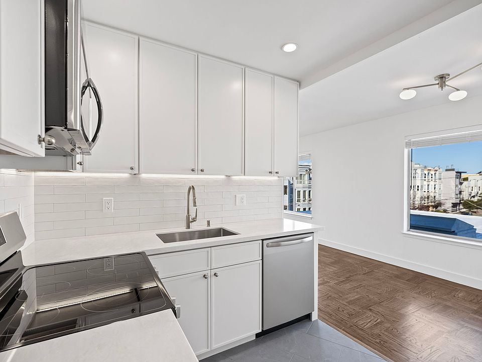 1st image of 270 26th Ave APT 9