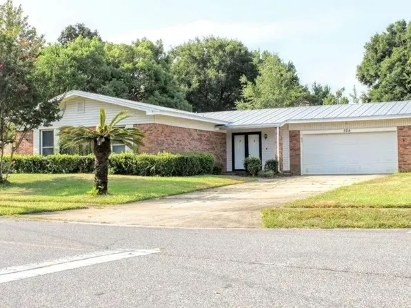 524 Juanita Dr, Destin, FL 32541