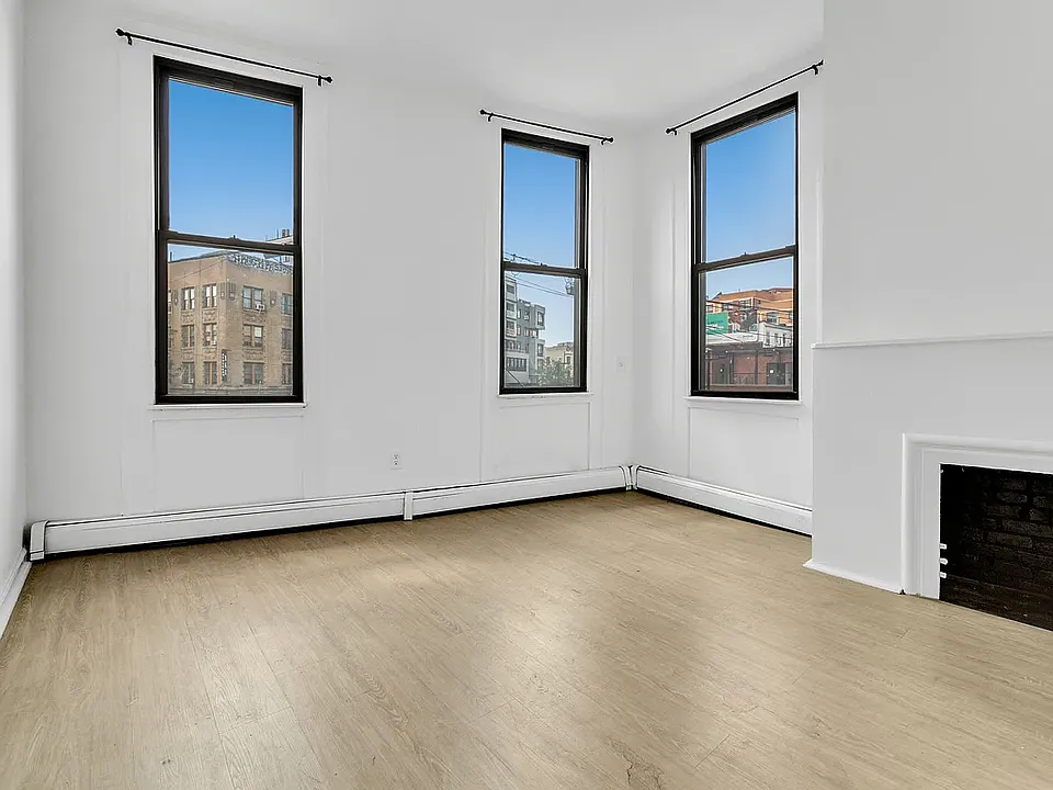 4 Stanwix St #3R