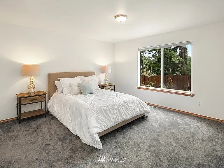 7540 NE 203rd St — Photo 22