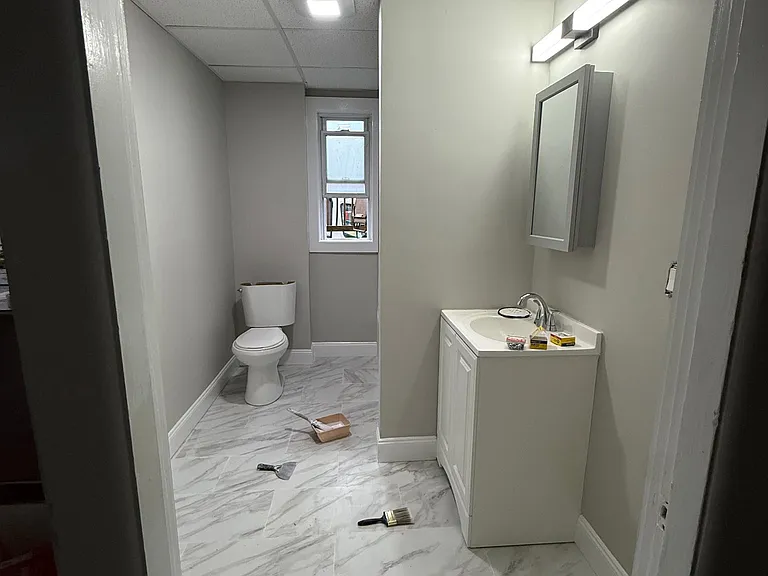 422 County St #1R — Photo 7