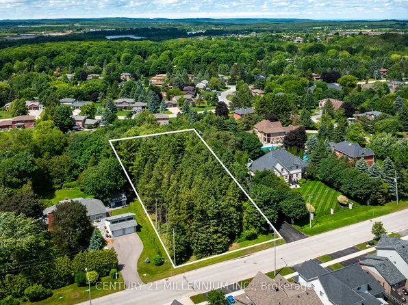 24 Buena Vista Dr, Mono, ON L9W 1Y1