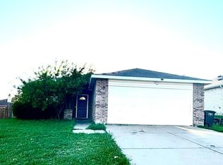 9016 Troy Dr, Fort Worth, TX 76123