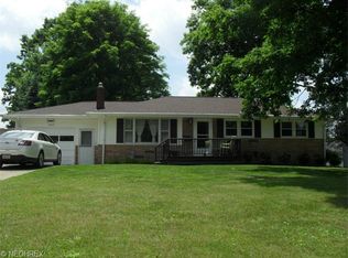 1645 Palo Verde Dr, Youngstown, OH 44514