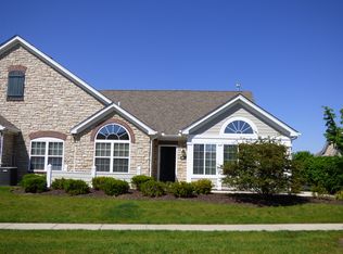 631 Schumann St, Woodstock, IL 60098