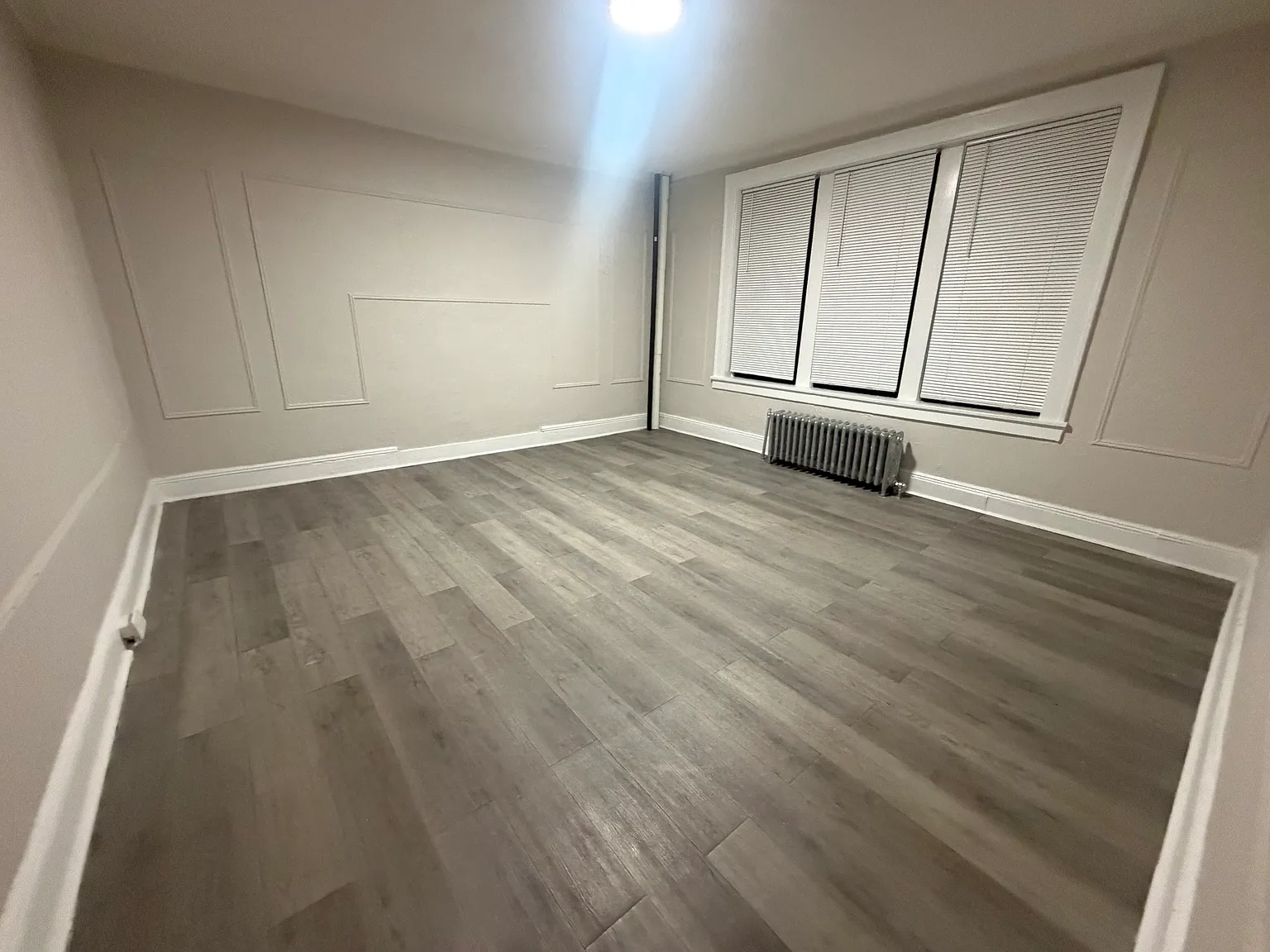 1 bed, 800 sqft, $1,995 — Photo 4