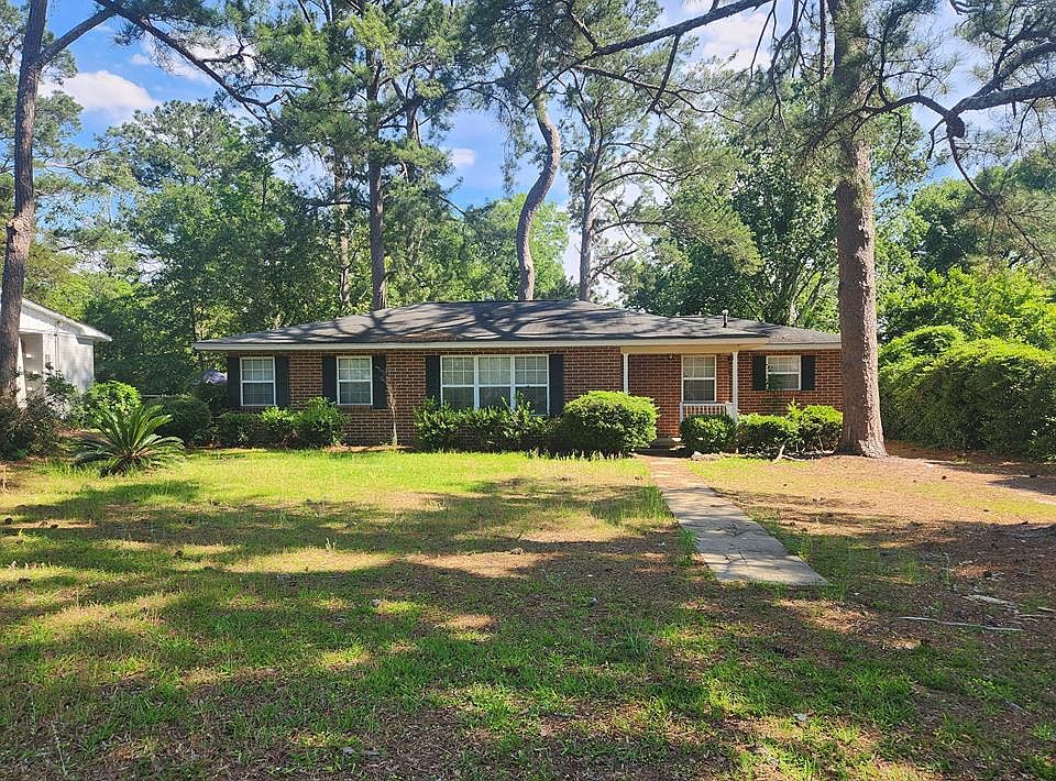 1st image of 2022 Stuart Ave