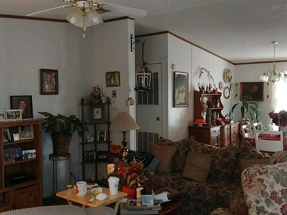 3rd image of 708 Sunny Sands Dr