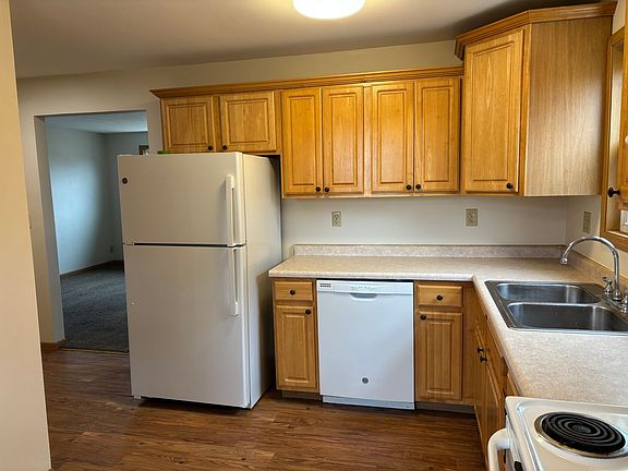 2nd image of 1114 4th St #313-319