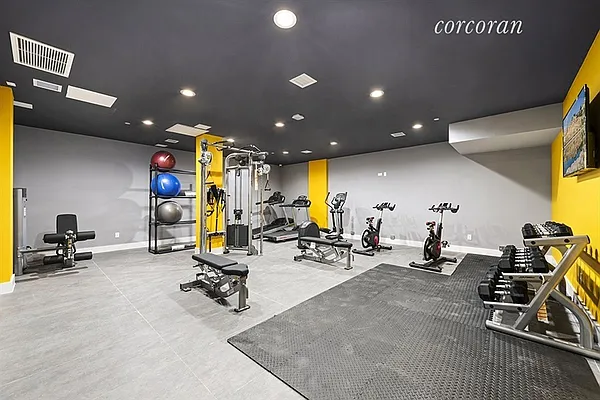 Rented by Corcoran | media 15