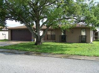 7204 Brentwood Dr, Port Richey, FL 34668